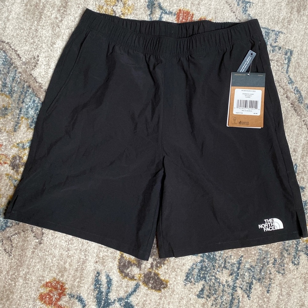 North Face Wander Short
